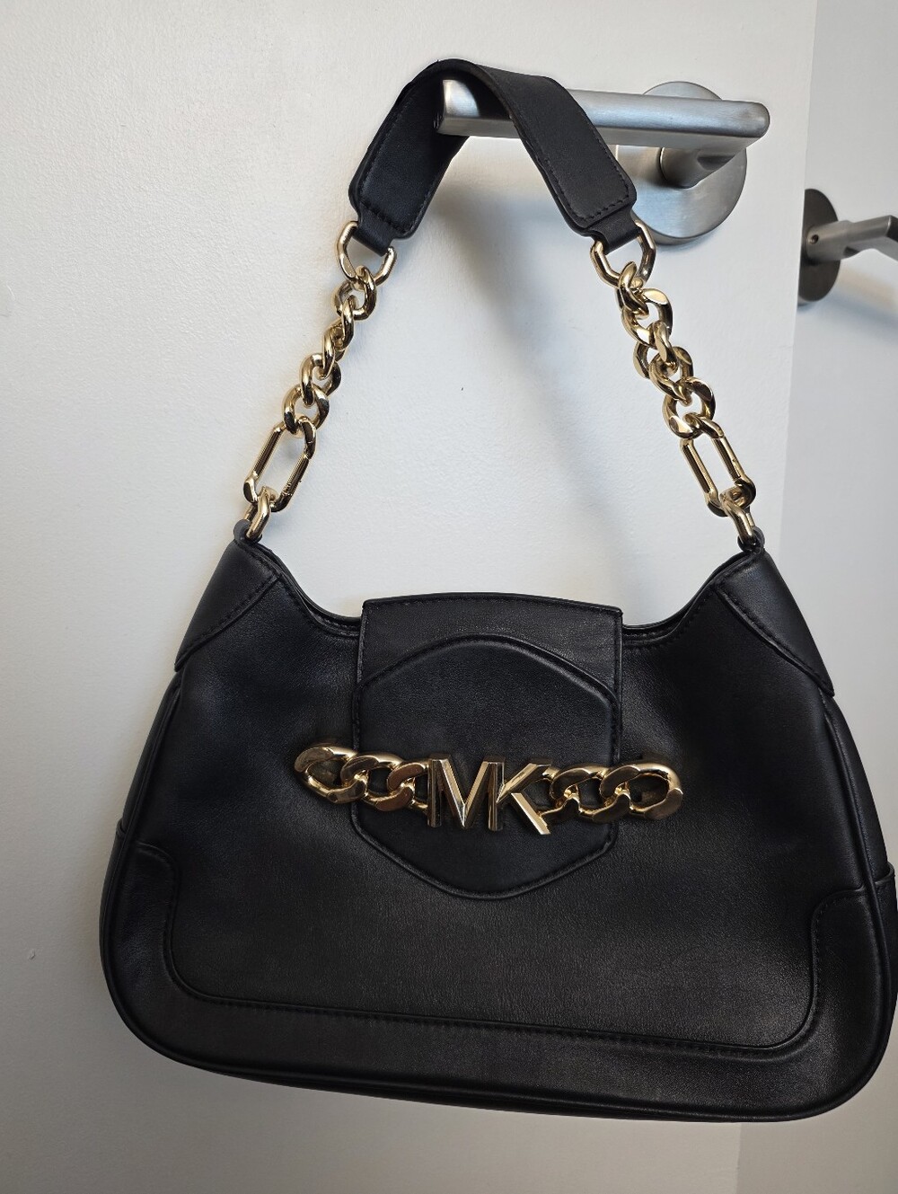 Michael Kors Hally Medium Black Leather Hobo Shoulder Bag Maxi Chain